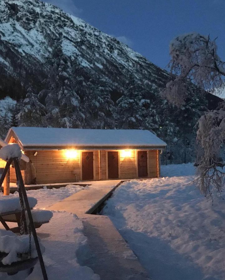Camp Dronningkrona Alvundeid Екстериор снимка