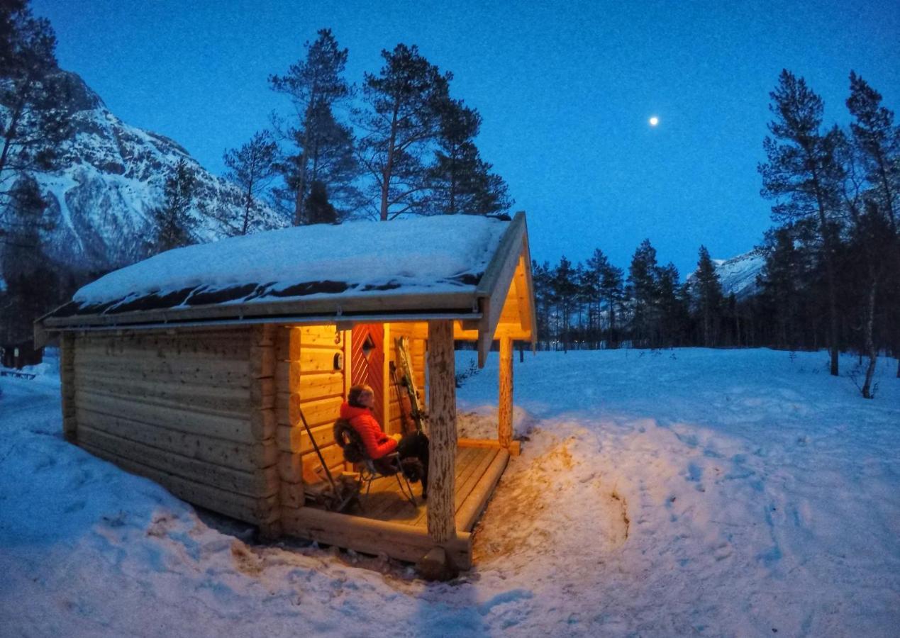 Camp Dronningkrona Alvundeid Екстериор снимка