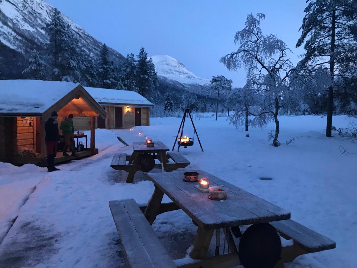 Camp Dronningkrona Alvundeid Екстериор снимка